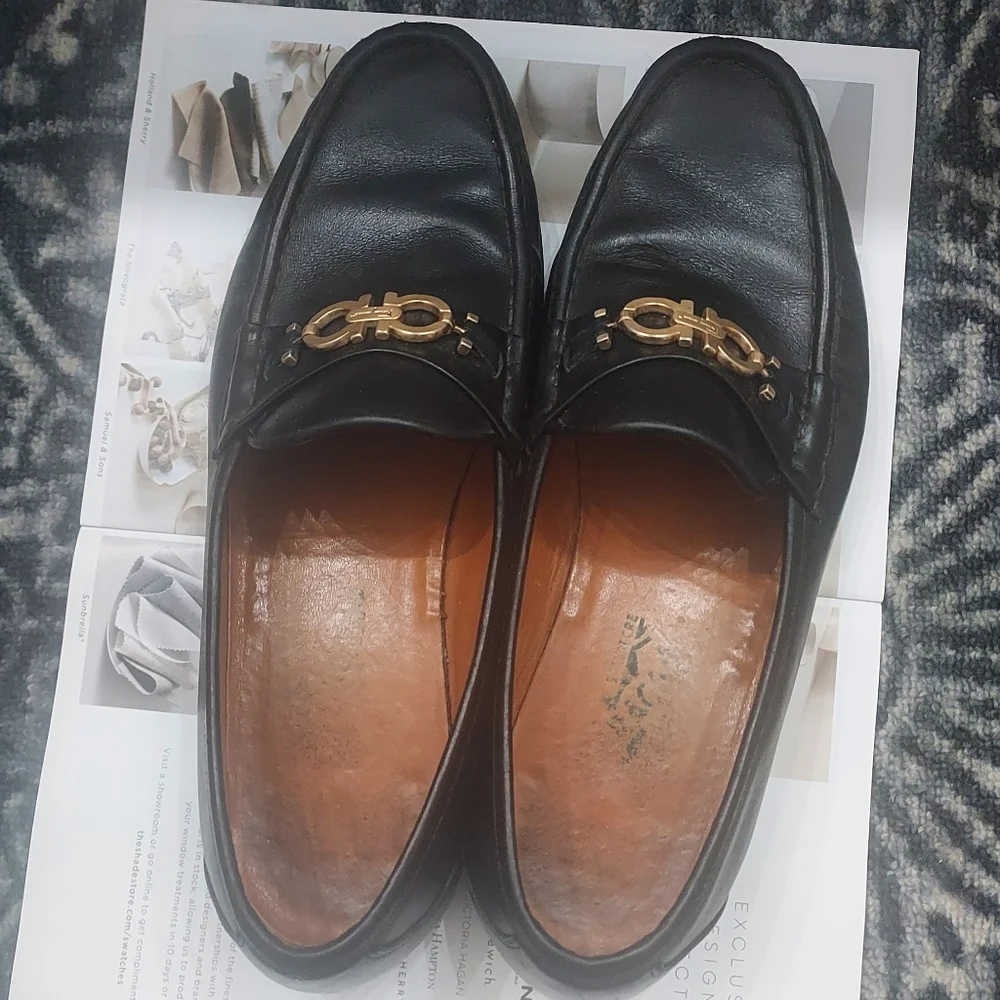 Salvatore Ferragamo Black and Gold Loafers with Signature Hardware. - Picture 3 of 9
